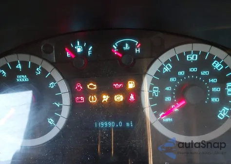 2010 Ford Escape Xlt z USA, uszkodzony, nr VIN 1FMCU9D71AKC59904